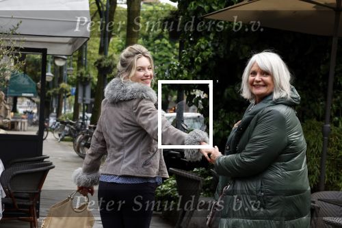 Amsterdam 11 mei 2023
Lauren Verster met haar moeder in Amsterdam zuid.