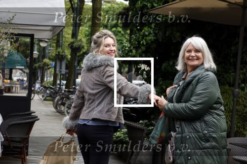 Amsterdam 11 mei 2023
Lauren Verster met haar moeder in Amsterdam zuid.