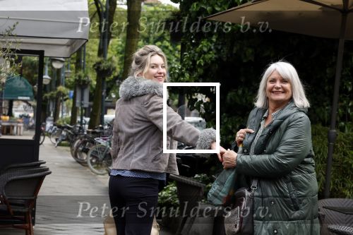 Amsterdam 11 mei 2023
Lauren Verster met haar moeder in Amsterdam zuid.