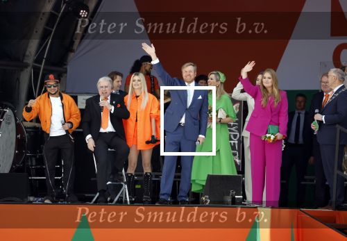 Rotterdam 27 april 2023
Koningsdag 2023 in Rotterdam met aanwezig Koning Willem Alexander, KoninginMaxima ,Prinses Amalia, Prinses Ariane ,Prins Constantijn ,Prinses Laurentien ,Prins Maurits ,Prinses Marilene ,Prins Bernhard ,Prinses Annette ,Prins Floris ,Prinses Aimee ,Prins Pieter Christiaan, en Prinses Anita .
Burgemeester Aboutaleb is de gastheer. Optreden van Lee Towers Davina Michelle en Ronnie Flex.
