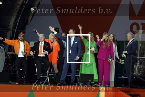 Rotterdam 27 april 2023
Koningsdag 2023 in Rotterdam met aanwezig Koning Willem Alexander, KoninginMaxima ,Prinses Amalia, Prinses Ariane ,Prins Constantijn ,Prinses Laurentien ,Prins Maurits ,Prinses Marilene ,Prins Bernhard ,Prinses Annette ,Prins Floris ,Prinses Aimee ,Prins Pieter Christiaan, en Prinses Anita .
Burgemeester Aboutaleb is de gastheer. Optreden van Lee Towers Davina Michelle en Ronnie Flex.
