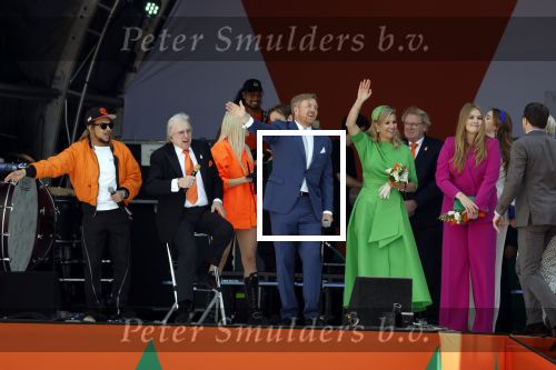 Rotterdam 27 april 2023
Koningsdag 2023 in Rotterdam met aanwezig Koning Willem Alexander, KoninginMaxima ,Prinses Amalia, Prinses Ariane ,Prins Constantijn ,Prinses Laurentien ,Prins Maurits ,Prinses Marilene ,Prins Bernhard ,Prinses Annette ,Prins Floris ,Prinses Aimee ,Prins Pieter Christiaan, en Prinses Anita .
Burgemeester Aboutaleb is de gastheer. Optreden van Lee Towers Davina Michelle en Ronnie Flex.