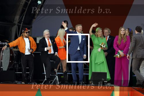 Rotterdam 27 april 2023
Koningsdag 2023 in Rotterdam met aanwezig Koning Willem Alexander, KoninginMaxima ,Prinses Amalia, Prinses Ariane ,Prins Constantijn ,Prinses Laurentien ,Prins Maurits ,Prinses Marilene ,Prins Bernhard ,Prinses Annette ,Prins Floris ,Prinses Aimee ,Prins Pieter Christiaan, en Prinses Anita .
Burgemeester Aboutaleb is de gastheer. Optreden van Lee Towers Davina Michelle en Ronnie Flex.