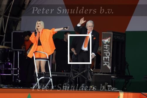 Rotterdam 27 april 2023
Koningsdag 2023 in Rotterdam met aanwezig Koning Willem Alexander, KoninginMaxima ,Prinses Amalia, Prinses Ariane ,Prins Constantijn ,Prinses Laurentien ,Prins Maurits ,Prinses Marilene ,Prins Bernhard ,Prinses Annette ,Prins Floris ,Prinses Aimee ,Prins Pieter Christiaan, en Prinses Anita .
Burgemeester Aboutaleb is de gastheer. Optreden van Lee Towers Davina Michelle en Ronnie Flex.