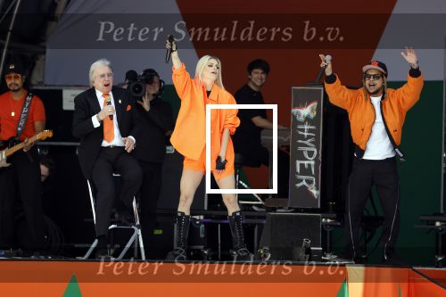 Rotterdam 27 april 2023
Koningsdag 2023 in Rotterdam met aanwezig Koning Willem Alexander, KoninginMaxima ,Prinses Amalia, Prinses Ariane ,Prins Constantijn ,Prinses Laurentien ,Prins Maurits ,Prinses Marilene ,Prins Bernhard ,Prinses Annette ,Prins Floris ,Prinses Aimee ,Prins Pieter Christiaan, en Prinses Anita .
Burgemeester Aboutaleb is de gastheer. Optreden van Lee Towers Davina Michelle en Ronnie Flex.