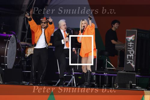 Rotterdam 27 april 2023
Koningsdag 2023 in Rotterdam met aanwezig Koning Willem Alexander, KoninginMaxima ,Prinses Amalia, Prinses Ariane ,Prins Constantijn ,Prinses Laurentien ,Prins Maurits ,Prinses Marilene ,Prins Bernhard ,Prinses Annette ,Prins Floris ,Prinses Aimee ,Prins Pieter Christiaan, en Prinses Anita .
Burgemeester Aboutaleb is de gastheer. Optreden van Lee Towers Davina Michelle en Ronnie Flex.