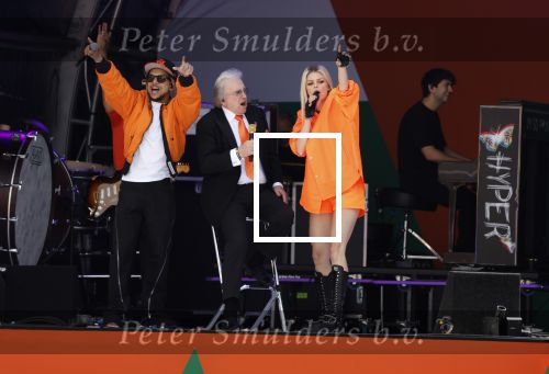 Rotterdam 27 april 2023
Koningsdag 2023 in Rotterdam met aanwezig Koning Willem Alexander, KoninginMaxima ,Prinses Amalia, Prinses Ariane ,Prins Constantijn ,Prinses Laurentien ,Prins Maurits ,Prinses Marilene ,Prins Bernhard ,Prinses Annette ,Prins Floris ,Prinses Aimee ,Prins Pieter Christiaan, en Prinses Anita .
Burgemeester Aboutaleb is de gastheer. Optreden van Lee Towers Davina Michelle en Ronnie Flex.