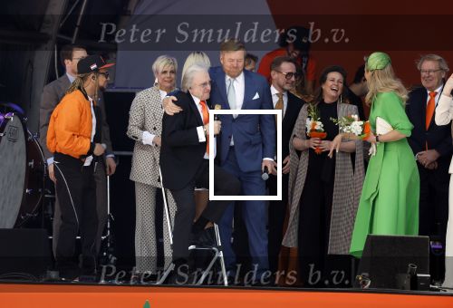 Rotterdam 27 april 2023
Koningsdag 2023 in Rotterdam met aanwezig Koning Willem Alexander, KoninginMaxima ,Prinses Amalia, Prinses Ariane ,Prins Constantijn ,Prinses Laurentien ,Prins Maurits ,Prinses Marilene ,Prins Bernhard ,Prinses Annette ,Prins Floris ,Prinses Aimee ,Prins Pieter Christiaan, en Prinses Anita .
Burgemeester Aboutaleb is de gastheer. Optreden van Lee Towers Davina Michelle en Ronnie Flex.