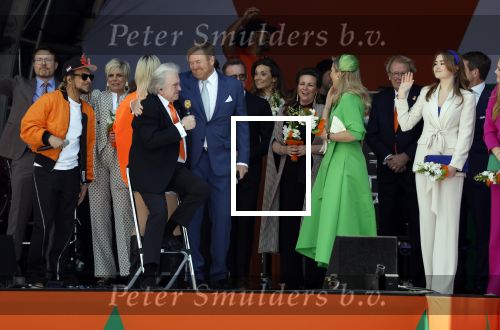 Rotterdam 27 april 2023
Koningsdag 2023 in Rotterdam met aanwezig Koning Willem Alexander, KoninginMaxima ,Prinses Amalia, Prinses Ariane ,Prins Constantijn ,Prinses Laurentien ,Prins Maurits ,Prinses Marilene ,Prins Bernhard ,Prinses Annette ,Prins Floris ,Prinses Aimee ,Prins Pieter Christiaan, en Prinses Anita .
Burgemeester Aboutaleb is de gastheer. Optreden van Lee Towers Davina Michelle en Ronnie Flex.