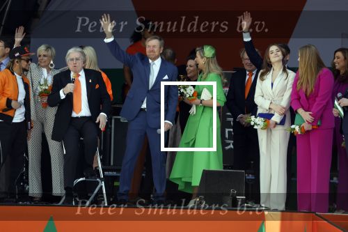 Rotterdam 27 april 2023
Koningsdag 2023 in Rotterdam met aanwezig Koning Willem Alexander, KoninginMaxima ,Prinses Amalia, Prinses Ariane ,Prins Constantijn ,Prinses Laurentien ,Prins Maurits ,Prinses Marilene ,Prins Bernhard ,Prinses Annette ,Prins Floris ,Prinses Aimee ,Prins Pieter Christiaan, en Prinses Anita .
Burgemeester Aboutaleb is de gastheer. Optreden van Lee Towers Davina Michelle en Ronnie Flex.
