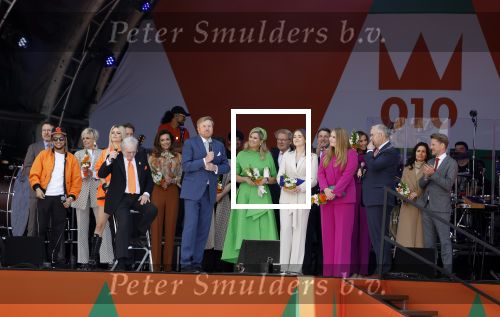 Rotterdam 27 april 2023
Koningsdag 2023 in Rotterdam met aanwezig Koning Willem Alexander, KoninginMaxima ,Prinses Amalia, Prinses Ariane ,Prins Constantijn ,Prinses Laurentien ,Prins Maurits ,Prinses Marilene ,Prins Bernhard ,Prinses Annette ,Prins Floris ,Prinses Aimee ,Prins Pieter Christiaan, en Prinses Anita .
Burgemeester Aboutaleb is de gastheer. Optreden van Lee Towers Davina Michelle en Ronnie Flex.