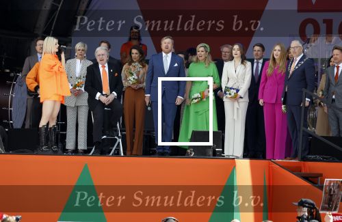 Rotterdam 27 april 2023
Koningsdag 2023 in Rotterdam met aanwezig Koning Willem Alexander, KoninginMaxima ,Prinses Amalia, Prinses Ariane ,Prins Constantijn ,Prinses Laurentien ,Prins Maurits ,Prinses Marilene ,Prins Bernhard ,Prinses Annette ,Prins Floris ,Prinses Aimee ,Prins Pieter Christiaan, en Prinses Anita .
Burgemeester Aboutaleb is de gastheer. Optreden van Lee Towers Davina Michelle en Ronnie Flex.