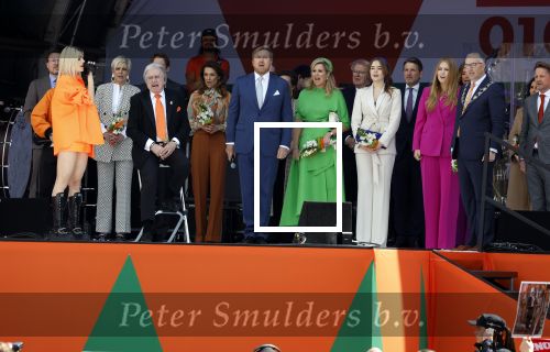 Rotterdam 27 april 2023
Koningsdag 2023 in Rotterdam met aanwezig Koning Willem Alexander, KoninginMaxima ,Prinses Amalia, Prinses Ariane ,Prins Constantijn ,Prinses Laurentien ,Prins Maurits ,Prinses Marilene ,Prins Bernhard ,Prinses Annette ,Prins Floris ,Prinses Aimee ,Prins Pieter Christiaan, en Prinses Anita .
Burgemeester Aboutaleb is de gastheer. Optreden van Lee Towers Davina Michelle en Ronnie Flex.