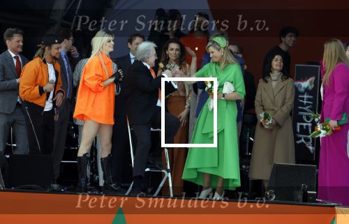 Rotterdam 27 april 2023
Koningsdag 2023 in Rotterdam met aanwezig Koning Willem Alexander, KoninginMaxima ,Prinses Amalia, Prinses Ariane ,Prins Constantijn ,Prinses Laurentien ,Prins Maurits ,Prinses Marilene ,Prins Bernhard ,Prinses Annette ,Prins Floris ,Prinses Aimee ,Prins Pieter Christiaan, en Prinses Anita .
Burgemeester Aboutaleb is de gastheer. Lee Towers Davina Michelle en Ronnie Flex treden op.
