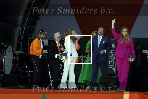 Rotterdam 27 april 2023
Koningsdag 2023 in Rotterdam met aanwezig Koning Willem Alexander, KoninginMaxima ,Prinses Amalia, Prinses Ariane ,Prins Constantijn ,Prinses Laurentien ,Prins Maurits ,Prinses Marilene ,Prins Bernhard ,Prinses Annette ,Prins Floris ,Prinses Aimee ,Prins Pieter Christiaan, en Prinses Anita .
Burgemeester Aboutaleb is de gastheer. Optreden van Lee Towers Davina Michelle en Ronnie Flex.