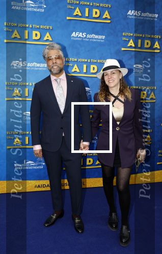 Scheveningen 23 april 2023
Premiere AIDA in het circustheater in Scheveningen .
London Loy met partner