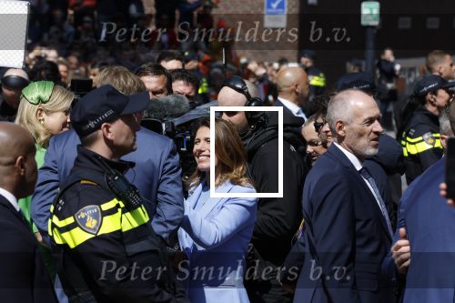 Rotterdam 27 april 2023
Koningsdag 2023 in Rotterdam met aanwezig Koning Willem Alexander, KoninginMaxima ,Prinses Amalia, Prinses Ariane ,Prins Constantijn ,Prinses Laurentien ,Prins Maurits ,Prinses Marilene ,Prins Bernhard ,Prinses Annette ,Prins Floris ,Prinses Aimee ,Prins Pieter Christiaan, en Prinses Anita .
Burgemeester Aboutaleb is de gastheer.