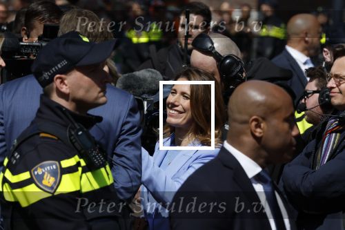 Rotterdam 27 april 2023
Koningsdag 2023 in Rotterdam met aanwezig Koning Willem Alexander, KoninginMaxima ,Prinses Amalia, Prinses Ariane ,Prins Constantijn ,Prinses Laurentien ,Prins Maurits ,Prinses Marilene ,Prins Bernhard ,Prinses Annette ,Prins Floris ,Prinses Aimee ,Prins Pieter Christiaan, en Prinses Anita .
Burgemeester Aboutaleb is de gastheer.