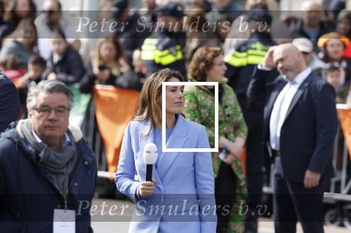 Rotterdam 27 april 2023
Koningsdag 2023 in Rotterdam met aanwezig Koning Willem Alexander, KoninginMaxima ,Prinses Amalia, Prinses Ariane ,Prins Constantijn ,Prinses Laurentien ,Prins Maurits ,Prinses Marilene ,Prins Bernhard ,Prinses Annette ,Prins Floris ,Prinses Aimee ,Prins Pieter Christiaan, en Prinses Anita .
Burgemeester Aboutaleb is de gastheer.