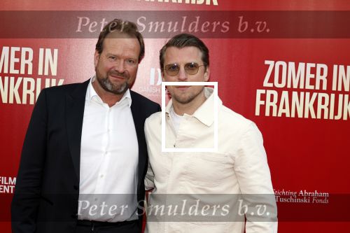 Amsterdam 24 april 2023
Premiere Zomer in Frankrijk in het ketelhuis met in de hoofdrollen oa Jasmine Sendar , Jan Kooijman , Fockeline Ouwerkerk Tjebbo Gerritsma en Marc de Cloe .
Mark de Cloe en Bart Willemsen