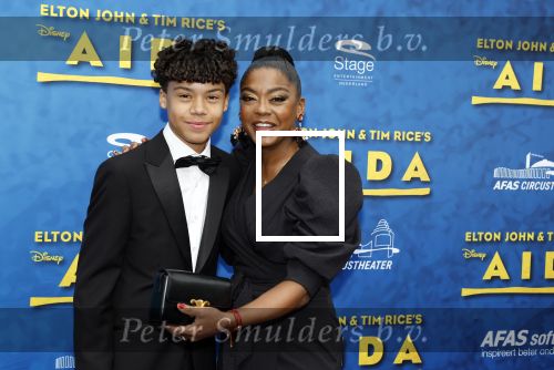 Scheveningen 23 april 2023
Premiere AIDA in het circustheater in Scheveningen .
Natacha Harlequin met zoon