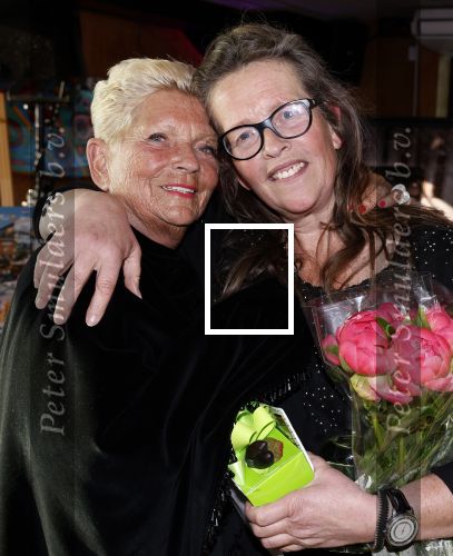 Kortenhoef 29 april 2023
Presntatie tijdschrift Nicole des Bouvrie bij Ottenhome.
Nicole met haar moeder