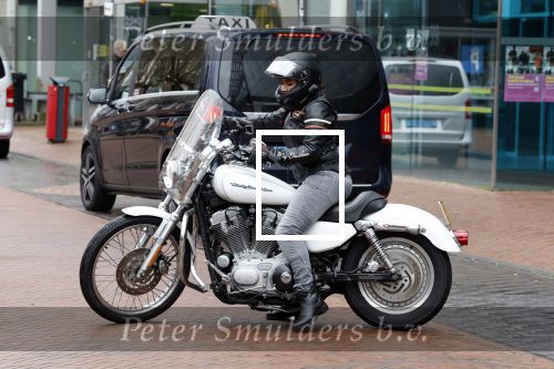 Amstelveen 30 april 2023
Nurlaila bij de musical lunch in schouwburg Amstelveen. Ze kwam mop haar Harley Davidson motor