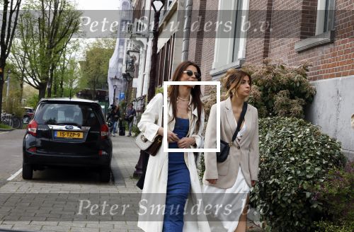 Amsterdam 5 en 6 mei 2023
Ruud de Wild en Olcay Gulsen zijn hun huis aan het verbouwen en zijn nog opnames aan het maken voor hun documentaire. Ook zus Dolshe Gulsen is erbij.