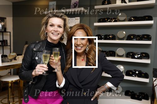 Amsterdam 24 april 2023
Presentatie nieuwe verzorgingslijn van patty Brard ism het Kruidvat.
Patty en Tooske Ragas