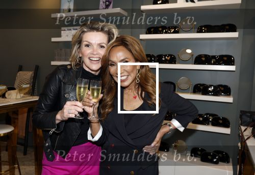 Amsterdam 24 april 2023
Presentatie nieuwe verzorgingslijn van patty Brard ism het Kruidvat.
Patty en Tooske Ragas