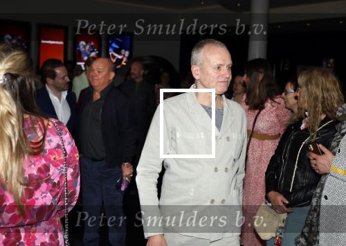 Amsterdam 21 april 2023
Premiere Sweeney Todd in het DeLaMar theater geproduceerd door Medialane.
Paul de Leeuw kwam met partner Stefan Nugter