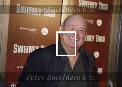 Amsterdam 21 april 2023
Premiere Sweeney Todd in het DeLaMar theater geproduceerd door Medialane.
Paul de Leeuw kwam met partner Stefan Nugter