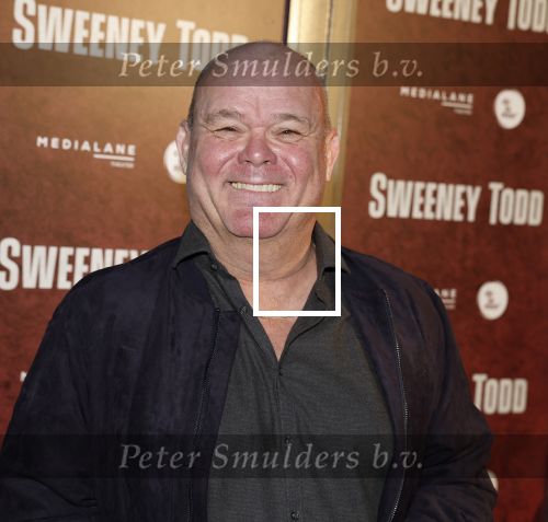 Amsterdam 21 april 2023
Premiere Sweeney Todd in het DeLaMar theater geproduceerd door Medialane.
Paul de Leeuw kwam met partner Stefan Nugter
