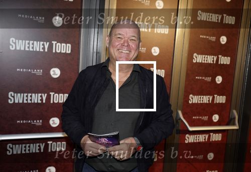 Amsterdam 21 april 2023
Premiere Sweeney Todd in het DeLaMar theater geproduceerd door Medialane.
Paul de Leeuw kwam met partner Stefan Nugter