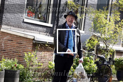Amsterdam 18 april 2023
Peter Faber doet boodschappen in het centrum van Amsterdam