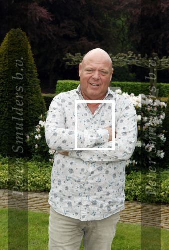 Neerpelt Achel e.o. 8 mei 2023
Peter Gillis bij zijn huis en zijn nieuwe huis .