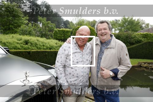 Neerpelt Achel e.o. 8 mei 2023
Peter Gillis bij zijn huis en zijn nieuwe huis . Peter en Robert Ronday