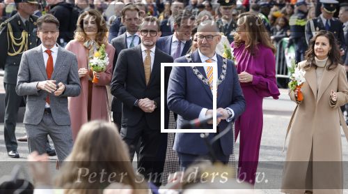 Rotterdam 27 april 2023
Koningsdag 2023 in Rotterdam met aanwezig Koning Willem Alexander, KoninginMaxima ,Prinses Amalia, Prinses Ariane ,Prins Constantijn ,Prinses Laurentien ,Prins Maurits ,Prinses Marilene ,Prins Bernhard ,Prinses Annette ,Prins Floris ,Prinses Aimee ,Prins Pieter Christiaan, en Prinses Anita .
Burgemeester Aboutaleb is de gastheer.