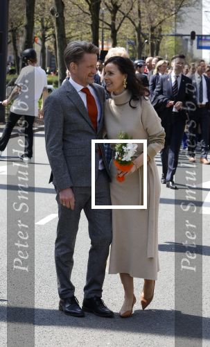 Rotterdam 27 april 2023
Koningsdag 2023 in Rotterdam met aanwezig Koning Willem Alexander, KoninginMaxima ,Prinses Amalia, Prinses Ariane ,Prins Constantijn ,Prinses Laurentien ,Prins Maurits ,Prinses Marilene ,Prins Bernhard ,Prinses Annette ,Prins Floris ,Prinses Aimee ,Prins Pieter Christiaan, en Prinses Anita .
Burgemeester Aboutaleb is de gastheer.