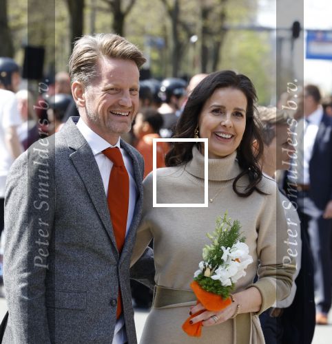 Rotterdam 27 april 2023
Koningsdag 2023 in Rotterdam met aanwezig Koning Willem Alexander, KoninginMaxima ,Prinses Amalia, Prinses Ariane ,Prins Constantijn ,Prinses Laurentien ,Prins Maurits ,Prinses Marilene ,Prins Bernhard ,Prinses Annette ,Prins Floris ,Prinses Aimee ,Prins Pieter Christiaan, en Prinses Anita .
Burgemeester Aboutaleb is de gastheer.