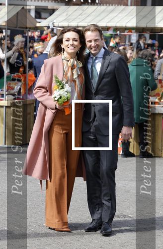Rotterdam 27 april 2023
Koningsdag 2023 in Rotterdam met aanwezig Koning Willem Alexander, KoninginMaxima ,Prinses Amalia, Prinses Ariane ,Prins Constantijn ,Prinses Laurentien ,Prins Maurits ,Prinses Marilene ,Prins Bernhard ,Prinses Annette ,Prins Floris ,Prinses Aimee ,Prins Pieter Christiaan, en Prinses Anita .
Burgemeester Aboutaleb is de gastheer.