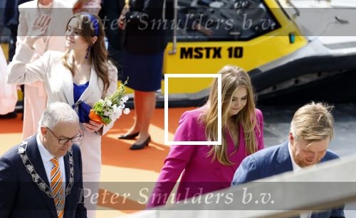 Rotterdam 27 april 2023
Koningsdag 2023 in Rotterdam met aanwezig Koning Willem Alexander, KoninginMaxima ,Prinses Amalia, Prinses Ariane ,Prins Constantijn ,Prinses Laurentien ,Prins Maurits ,Prinses Marilene ,Prins Bernhard ,Prinses Annette ,Prins Floris ,Prinses Aimee ,Prins Pieter Christiaan, en Prinses Anita .
Burgemeester Aboutaleb is de gastheer.