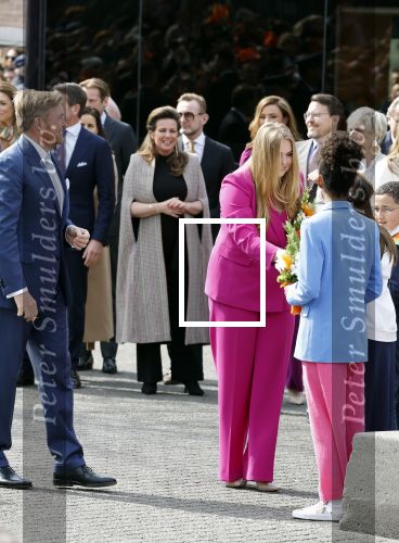 Rotterdam 27 april 2023
Koningsdag 2023 in Rotterdam met aanwezig Koning Willem Alexander, KoninginMaxima ,Prinses Amalia, Prinses Ariane ,Prins Constantijn ,Prinses Laurentien ,Prins Maurits ,Prinses Marilene ,Prins Bernhard ,Prinses Annette ,Prins Floris ,Prinses Aimee ,Prins Pieter Christiaan, en Prinses Anita .
Burgemeester Aboutaleb is de gastheer.