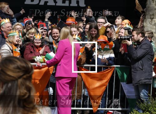 Rotterdam 27 april 2023
Koningsdag 2023 in Rotterdam met aanwezig Koning Willem Alexander, KoninginMaxima ,Prinses Amalia, Prinses Ariane ,Prins Constantijn ,Prinses Laurentien ,Prins Maurits ,Prinses Marilene ,Prins Bernhard ,Prinses Annette ,Prins Floris ,Prinses Aimee ,Prins Pieter Christiaan, en Prinses Anita .
Burgemeester Aboutaleb is de gastheer.