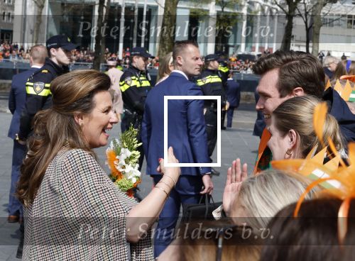 Rotterdam 27 april 2023
Koningsdag 2023 in Rotterdam met aanwezig Koning Willem Alexander, KoninginMaxima ,Prinses Amalia, Prinses Ariane ,Prins Constantijn ,Prinses Laurentien ,Prins Maurits ,Prinses Marilene ,Prins Bernhard ,Prinses Annette ,Prins Floris ,Prinses Aimee ,Prins Pieter Christiaan, en Prinses Anita .
Burgemeester Aboutaleb is de gastheer.