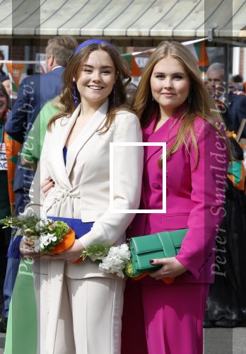 Rotterdam 27 april 2023
Koningsdag 2023 in Rotterdam met aanwezig Koning Willem Alexander, KoninginMaxima ,Prinses Amalia, Prinses Ariane ,Prins Constantijn ,Prinses Laurentien ,Prins Maurits ,Prinses Marilene ,Prins Bernhard ,Prinses Annette ,Prins Floris ,Prinses Aimee ,Prins Pieter Christiaan, en Prinses Anita .
Burgemeester Aboutaleb is de gastheer.