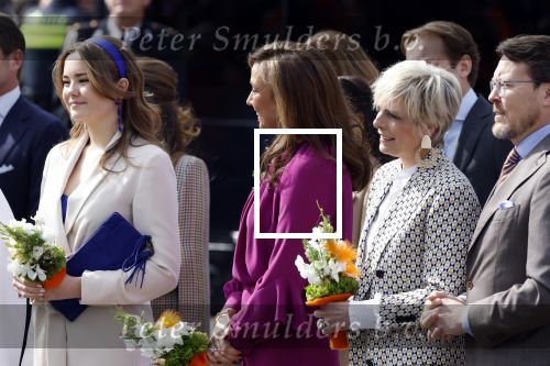 Rotterdam 27 april 2023
Koningsdag 2023 in Rotterdam met aanwezig Koning Willem Alexander, KoninginMaxima ,Prinses Amalia, Prinses Ariane ,Prins Constantijn ,Prinses Laurentien ,Prins Maurits ,Prinses Marilene ,Prins Bernhard ,Prinses Annette ,Prins Floris ,Prinses Aimee ,Prins Pieter Christiaan, en Prinses Anita .
Burgemeester Aboutaleb is de gastheer.