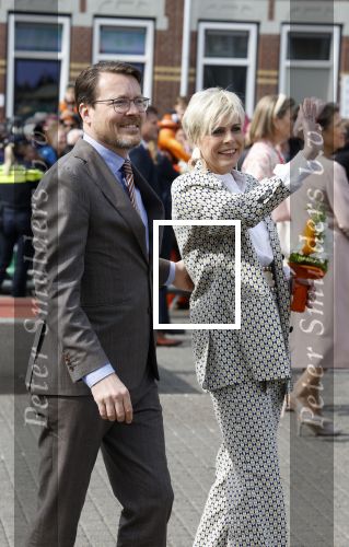 Rotterdam 27 april 2023
Koningsdag 2023 in Rotterdam met aanwezig Koning Willem Alexander, KoninginMaxima ,Prinses Amalia, Prinses Ariane ,Prins Constantijn ,Prinses Laurentien ,Prins Maurits ,Prinses Marilene ,Prins Bernhard ,Prinses Annette ,Prins Floris ,Prinses Aimee ,Prins Pieter Christiaan, en Prinses Anita .
Burgemeester Aboutaleb is de gastheer.