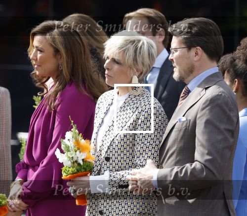 Rotterdam 27 april 2023
Koningsdag 2023 in Rotterdam met aanwezig Koning Willem Alexander, KoninginMaxima ,Prinses Amalia, Prinses Ariane ,Prins Constantijn ,Prinses Laurentien ,Prins Maurits ,Prinses Marilene ,Prins Bernhard ,Prinses Annette ,Prins Floris ,Prinses Aimee ,Prins Pieter Christiaan, en Prinses Anita .
Burgemeester Aboutaleb is de gastheer.