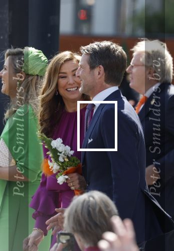 Rotterdam 27 april 2023
Koningsdag 2023 in Rotterdam met aanwezig Koning Willem Alexander, KoninginMaxima ,Prinses Amalia, Prinses Ariane ,Prins Constantijn ,Prinses Laurentien ,Prins Maurits ,Prinses Marilene ,Prins Bernhard ,Prinses Annette ,Prins Floris ,Prinses Aimee ,Prins Pieter Christiaan, en Prinses Anita .
Burgemeester Aboutaleb is de gastheer.